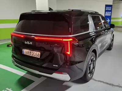 Kia Canival 2025, 2200 км, за 26500000 KRW