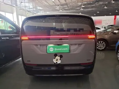 Li Auto Li MEGA 2025, 16299 км, за 431300 CNY - фото 6