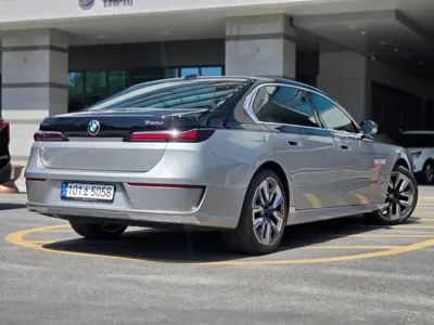 BMW 7-Series 2024, 45613 км, за 98900000 KRW