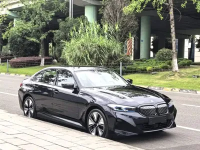 BMW i3 2024, 12000 км, за 135800 CNY