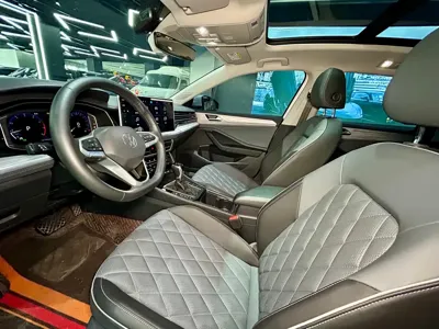 Volkswagen Sagitar 2022, 16000 км, за 118800 CNY - фото 9