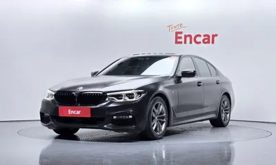 BMW 5-Series · 2018 год