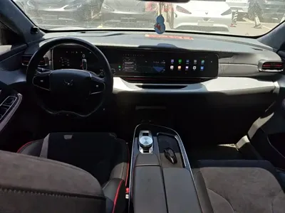 Arcfox Alpha S 2023, 98699 км, за 98200 CNY - фото 10