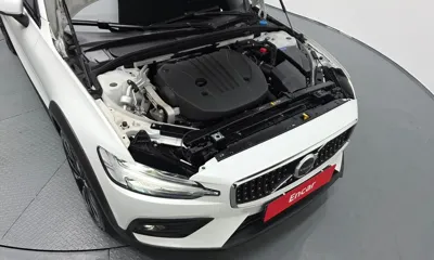 Volvo V60 2023, 23884 км, за 44800000 KRW - фото 6