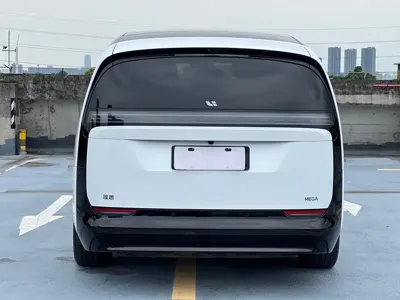 Li Auto Li MEGA 2025, 37000 км, за 468000 CNY - фото 6