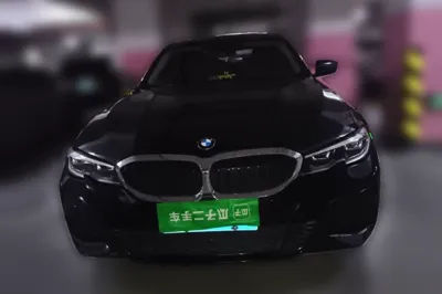 BMW 3 Series 2022, 72600 км, за 147674.34 CNY