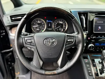 Toyota Alphard 2018, 100000 км, за 468000 CNY - фото 10