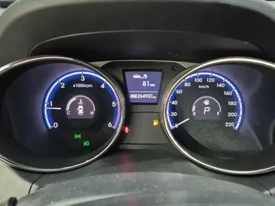 Hyundai Tucson 2013, 264937 км, за 3200000 KRW - фото 6