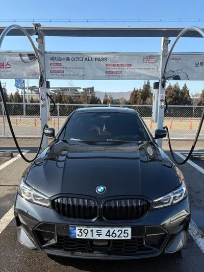 BMW 3-Series · 2024 год