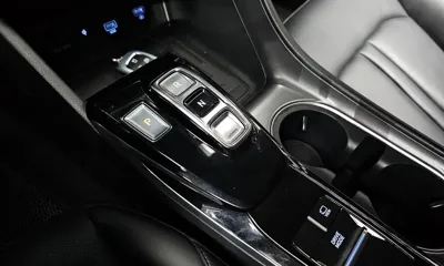 Hyundai Sonata 2022, 84026 км, за 15300000 KRW - фото 9