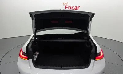 BMW 3-Series 2019, 78356 км, за 25000000 KRW - фото 31