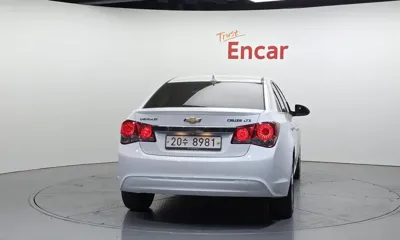 ChevroletGMDaewoo Cruze 2014, 137439 км, за 2650000 KRW