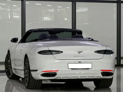 Bentley Continental 2025, 730 км, за 470000000 KRW