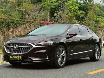 Buick LaCrosse · 2022 год