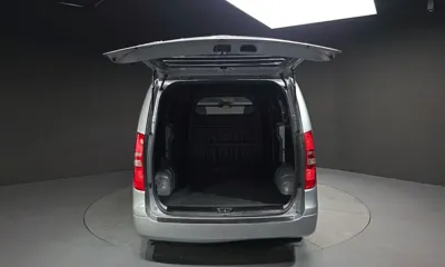 Hyundai Starex 2019, 137793 км, за 12800000 KRW - фото 18