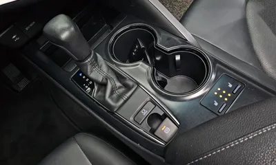 Toyota Camry 2020, 80129 км, за 23000000 KRW - фото 9