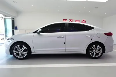 Hyundai Avante 2018, 96112 км, за 10200000 KRW