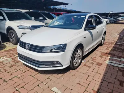 Volkswagen Sagitar · 2018 год