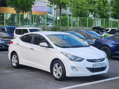 Hyundai Avante 2013, 133069 км, за 3490000 KRW