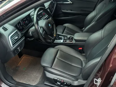 BMW 1 Series 2018, 116500 км, за 59870.18 CNY - фото 9