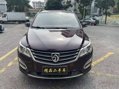 Baojun 560 2017, 96000 км, за 14800 CNY