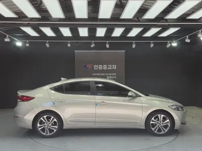 Hyundai Avante 2018, 138000 км, за 8600000 KRW - фото 19