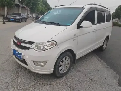 Wuling Hongguang · 2018 год