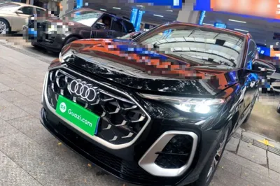 Audi Q5L · 2026 год
