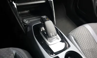 Peugeot 2008 2021, 47919 км, за 19000000 KRW - фото 9