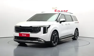Kia Canival · 2024 год
