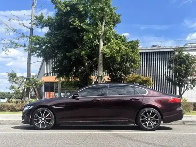 Jaguar XFL 2018, 78000 км, за 75800 CNY