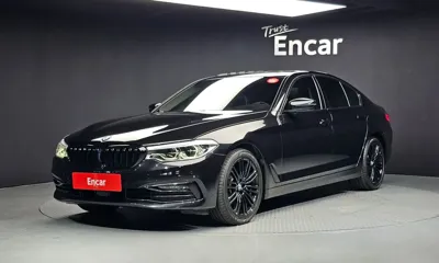 BMW 5-Series · 2019 год
