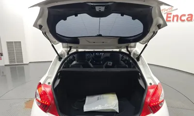 Peugeot 208 2016, 58410 км, за 6990000 KRW - фото 20