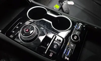 Kia K5 2026, 2453 км, за 30700000 KRW - фото 9