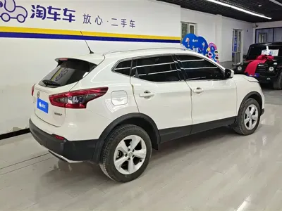 Nissan Qashqai 2022, 27700 км, за 68800 CNY
