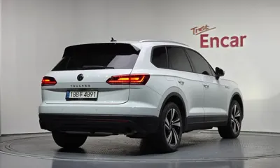 Volkswagen Touareg 2021, 56987 км, за 41900000 KRW