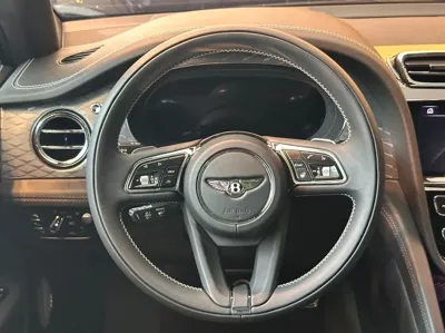 Bentley Bentayga 2023, 20026 км, за 243000000 KRW - фото 20