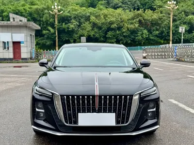 Hongqi Hongqi H5 2025, 13200 км, за 95000 CNY