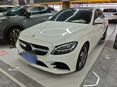 Mercedes-Benz C-Class · 2020 год