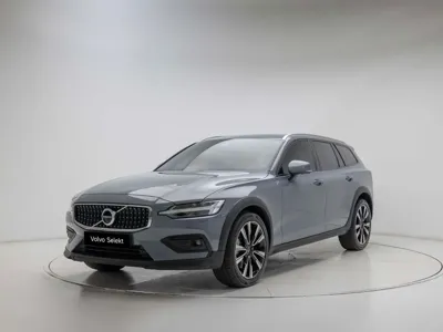 Volvo V60 · 2022 год