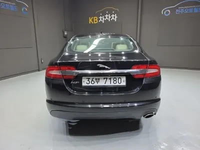 Jaguar XF 2013, 150535 км, за 3990000 KRW