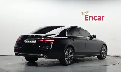 Mercedes-Benz E-Class 2021, 64803 км, за 30900000 KRW