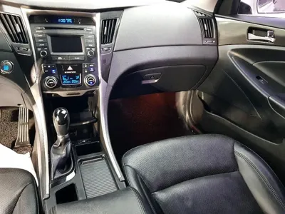 Hyundai Sonata 2014, 168298 км, за 3700000 KRW - фото 10