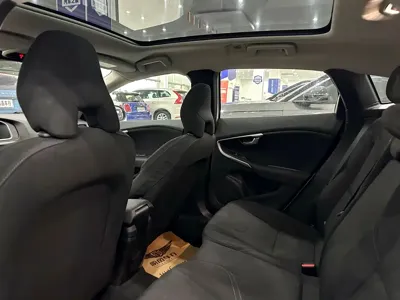 Volvo V40 2016, 50000 км, за 48000 CNY - фото 12