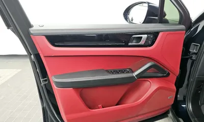 Porsche Cayenne 2022, 99467 км, за 68800000 KRW - фото 24