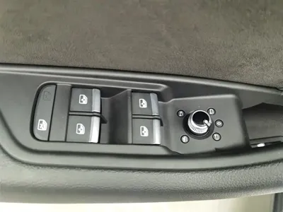 Audi A4L 2023, 70200 км, за 152800 CNY - фото 9