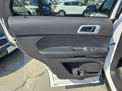 Ford Explorer 2015, 120488 км, за 8300000 KRW - фото 16