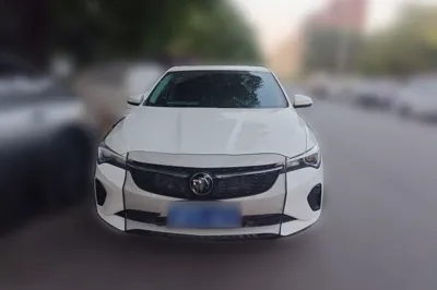 Buick Verano 2023, 53099 км, за 59869.72 CNY