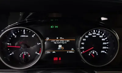 Kia Canival 2023, 61988 км, за 24450000 KRW - фото 8