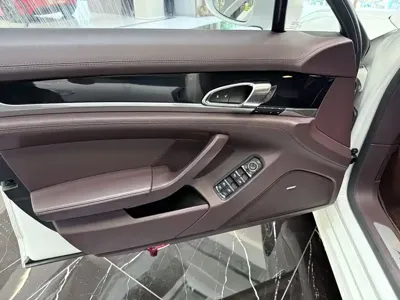 Porsche Panamera 2015, 100000 км, за 286000 CNY - фото 20